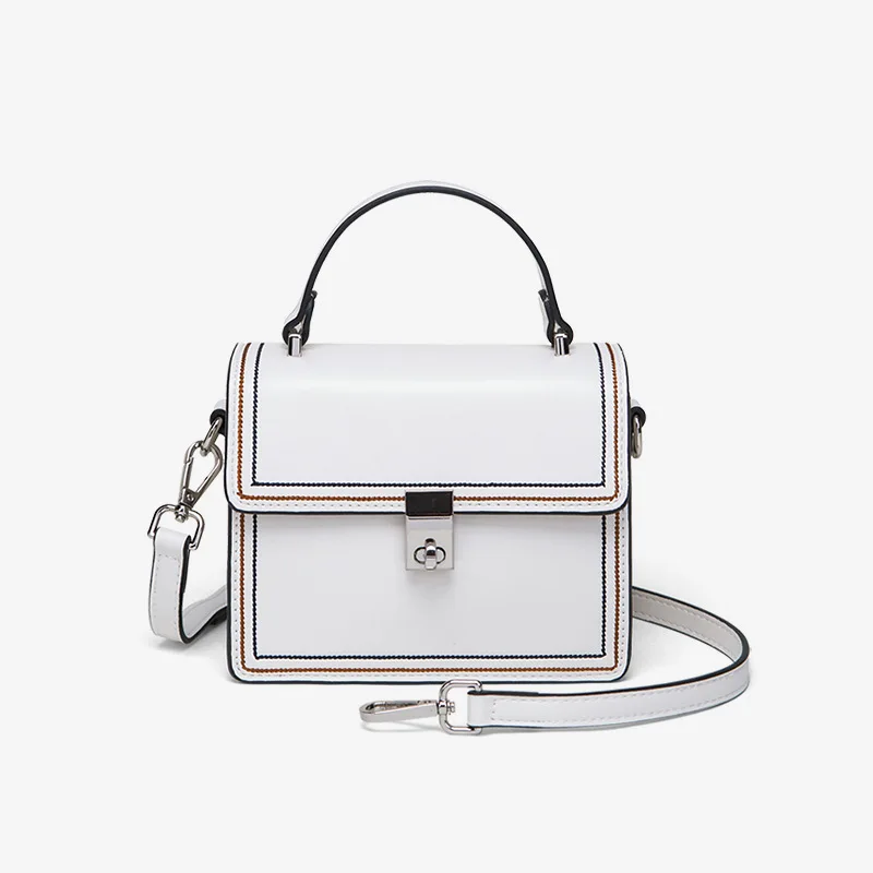 Women's Korean Style PU leather handbag Small Square Bag Simple Shoulder Messenger bag with lock, Black,white
Women's Korean Style PU leather handbag Small Square Bag Simple Shoulder Messenger bag with lock, Black,white