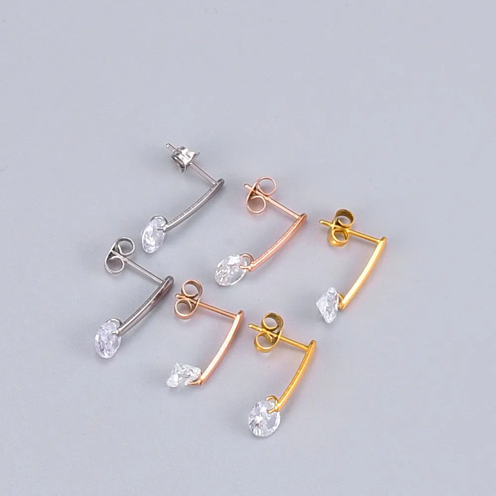 2021 New Design Stainless Steel Clear Crystal Drop Pendant Earring Three Colors Choose Smooth Bar Crystal Stud Earring
2021 New Design Stainless Steel Clear Crystal Drop Pendant Earring Three Colors Choose Smooth Bar Crystal Stud Earring