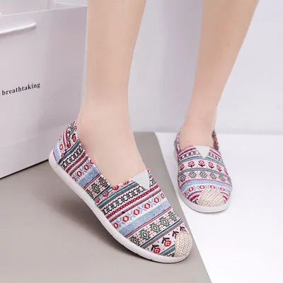 Wholesale Spring student flat pumps Thomas Happy Mary canvas shoes women's casual slip on mother shoes
Wholesale Spring student flat pumps Thomas Happy Mary canvas shoes women's casual slip on mother shoes