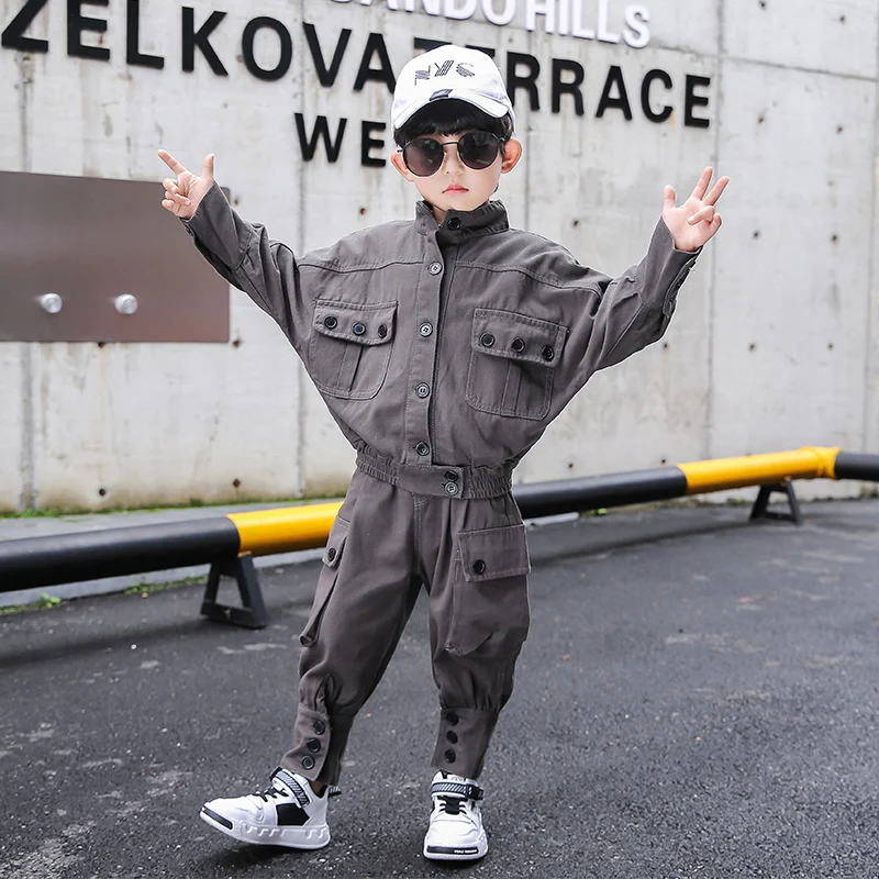 DRXBNZ2007B402 Wholesale boys clothing sets denim jacket and long pants sports autumn baby clothing set new design boys clothes, Gray
DRXBNZ2007B402 Wholesale boys clothing sets denim jacket and long pants sports autumn baby clothing set new design boys clothes, Gray