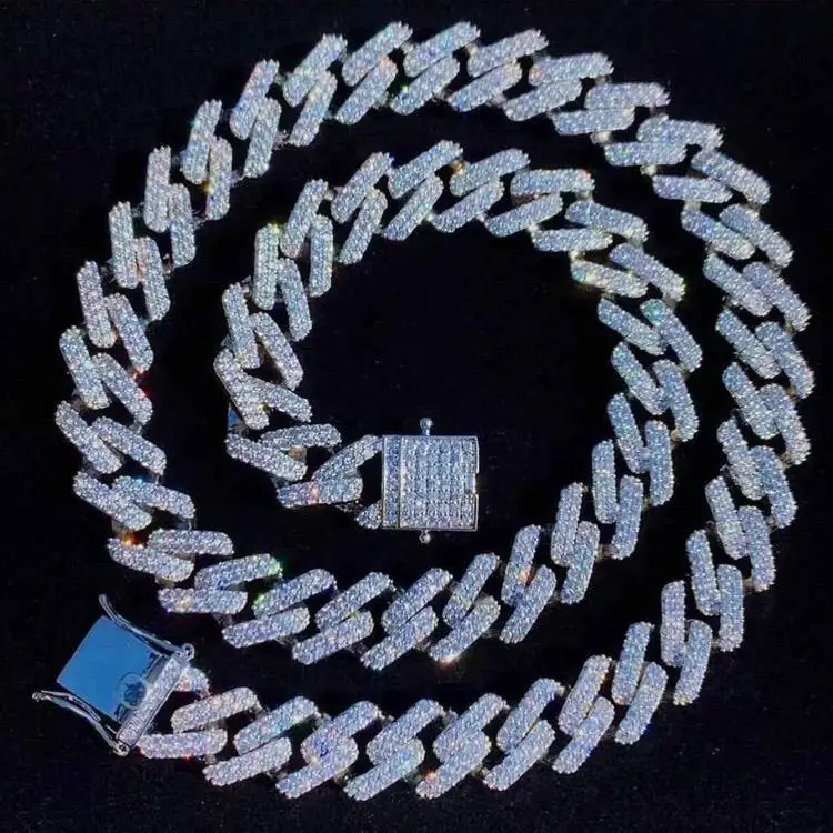 Width 20mm Rose Gold Iced Out Iced Out Hip Hop Chain Sillver Cuban Link Chain For Man
Width 20mm Rose Gold Iced Out Iced Out Hip Hop Chain Sillver Cuban Link Chain For Man