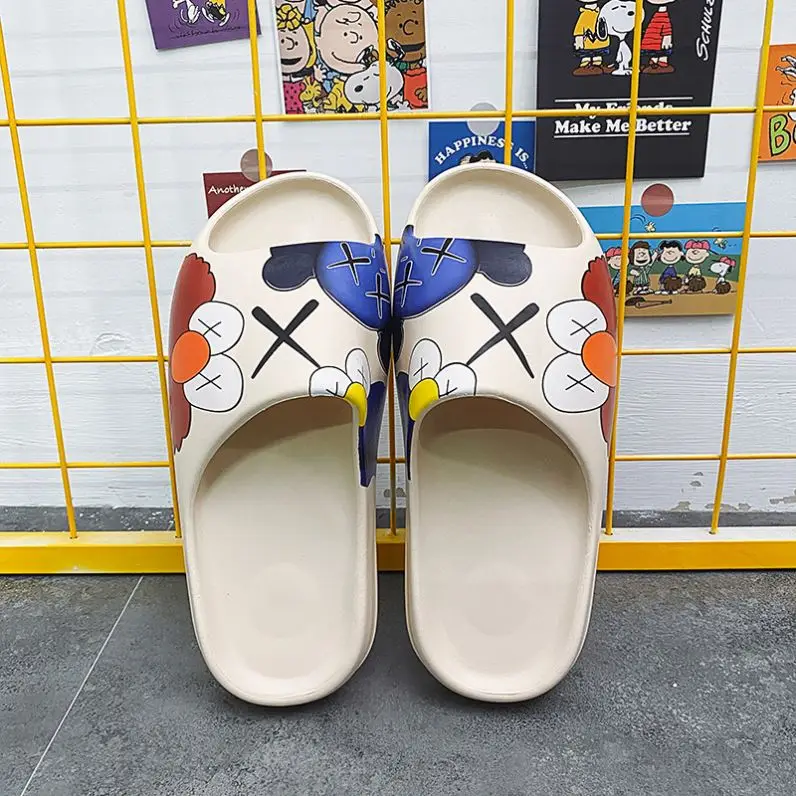 2021 Fashion Summer Slides Men Logo Graffiti Slippers Beige Adults Nude Slippers, Color
2021 Fashion Summer Slides Men Logo Graffiti Slippers Beige Adults Nude Slippers, Color