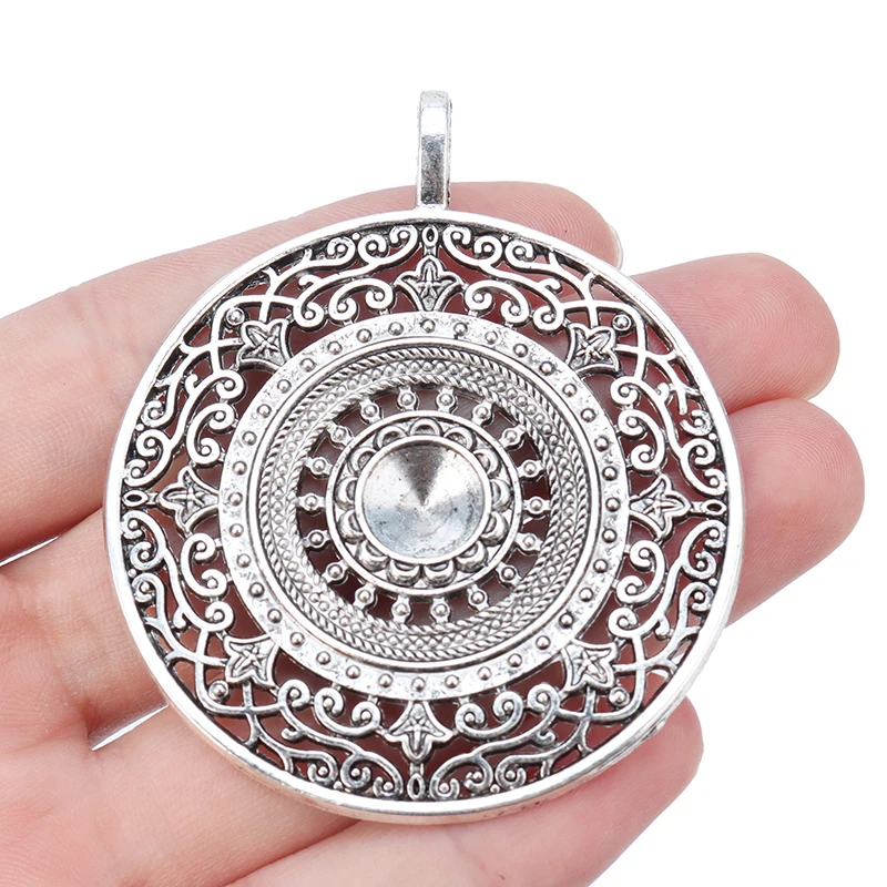 Large Mandala Flower Round Charms Pendants for 10mm Blank Bezel Setting Jewelry Making Findings, Tibetan silver
Large Mandala Flower Round Charms Pendants for 10mm Blank Bezel Setting Jewelry Making Findings, Tibetan silver
