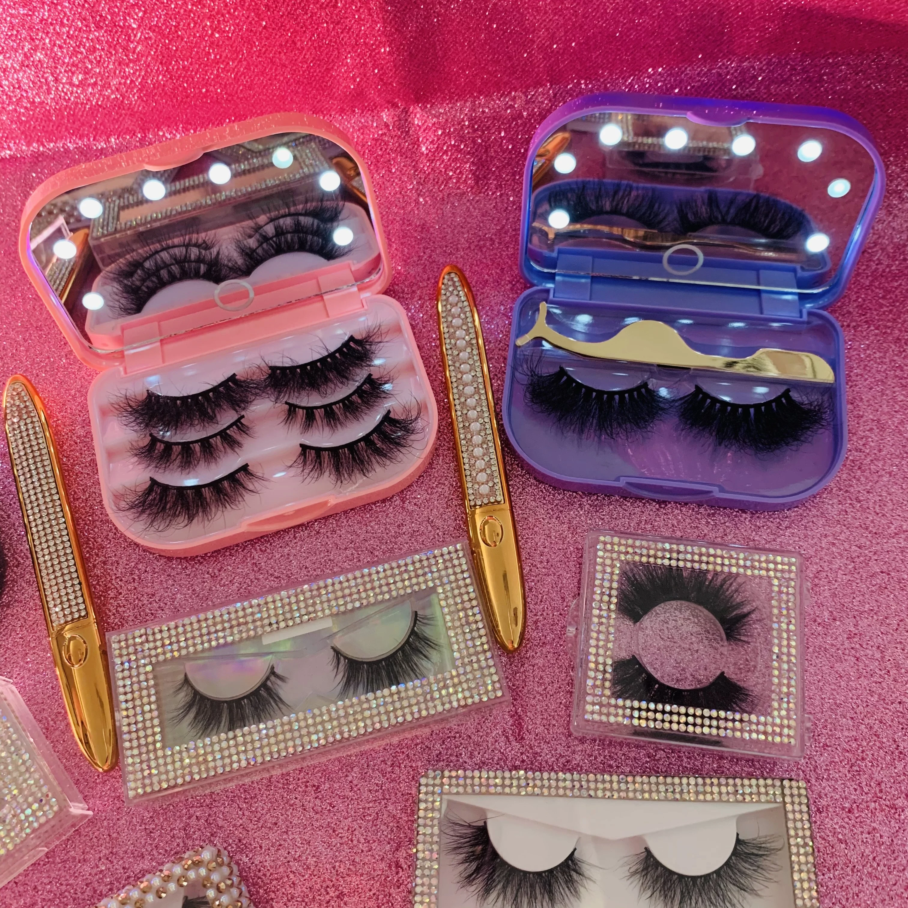 Unique lashbox led mirror lash case,lash led case,3 pairs eyelash case packaging led lash case, Black
Unique lashbox led mirror lash case,lash led case,3 pairs eyelash case packaging led lash case, Black