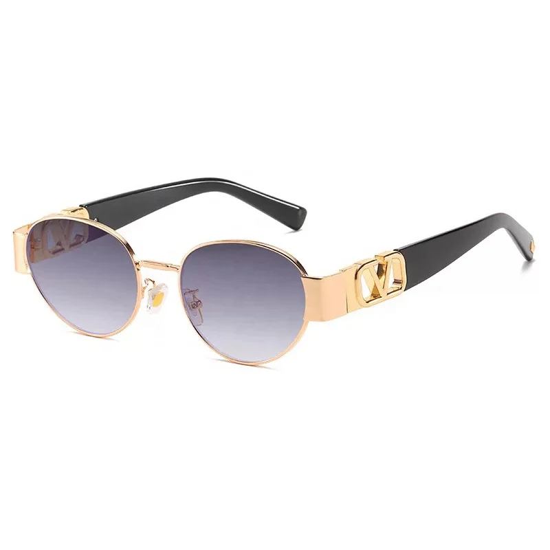 2185 Men And Women Fashion Designer Oval Round Metal Frame Retro V Decoration Temples Steam Punk Sunglasses
2185 Men And Women Fashion Designer Oval Round Metal Frame Retro V Decoration Temples Steam Punk Sunglasses