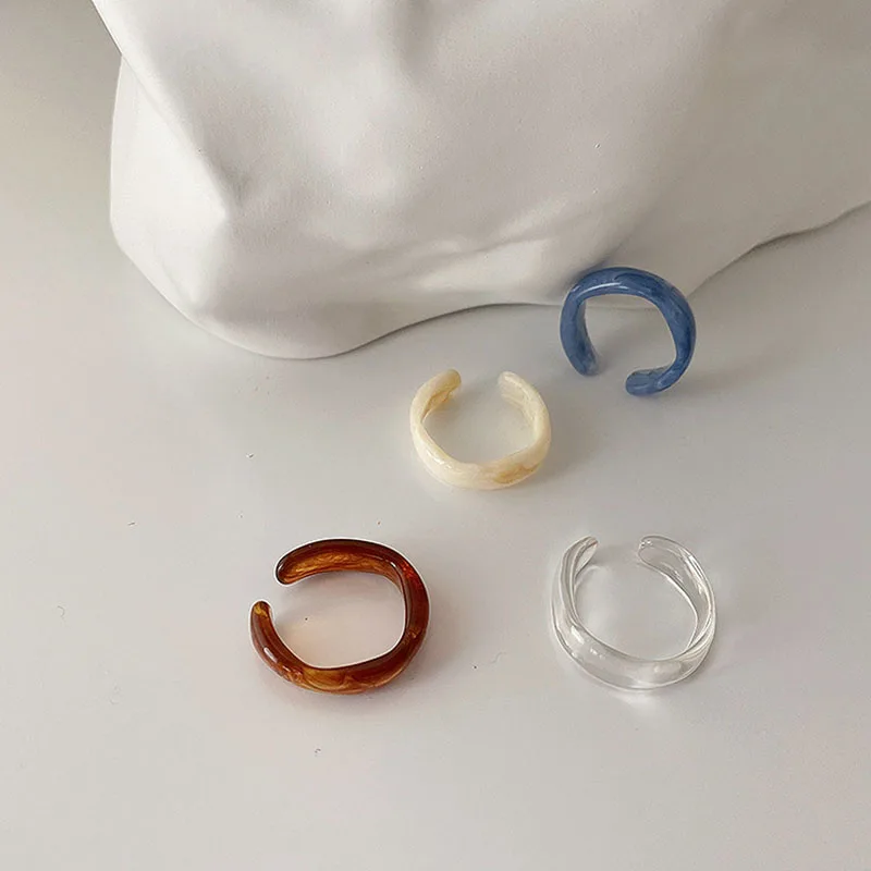 Double Layer C Shape Acrylic Clip On Earrings For Women Without Piercing Simple Fashion No Ear Hole Earrings Party Jewelrly, Picture shows 
Double Layer C Shape Acrylic Clip On Earrings For Women Without Piercing Simple Fashion No Ear Hole Earrings Party Jewelrly, Picture shows