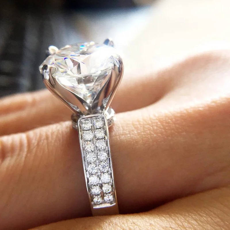 Women Ring Round Cut Zircon Classic Wedding Ceremony Ring Anniversary Gift for Wife Timeless Style Jewelry
Women Ring Round Cut Zircon Classic Wedding Ceremony Ring Anniversary Gift for Wife Timeless Style Jewelry