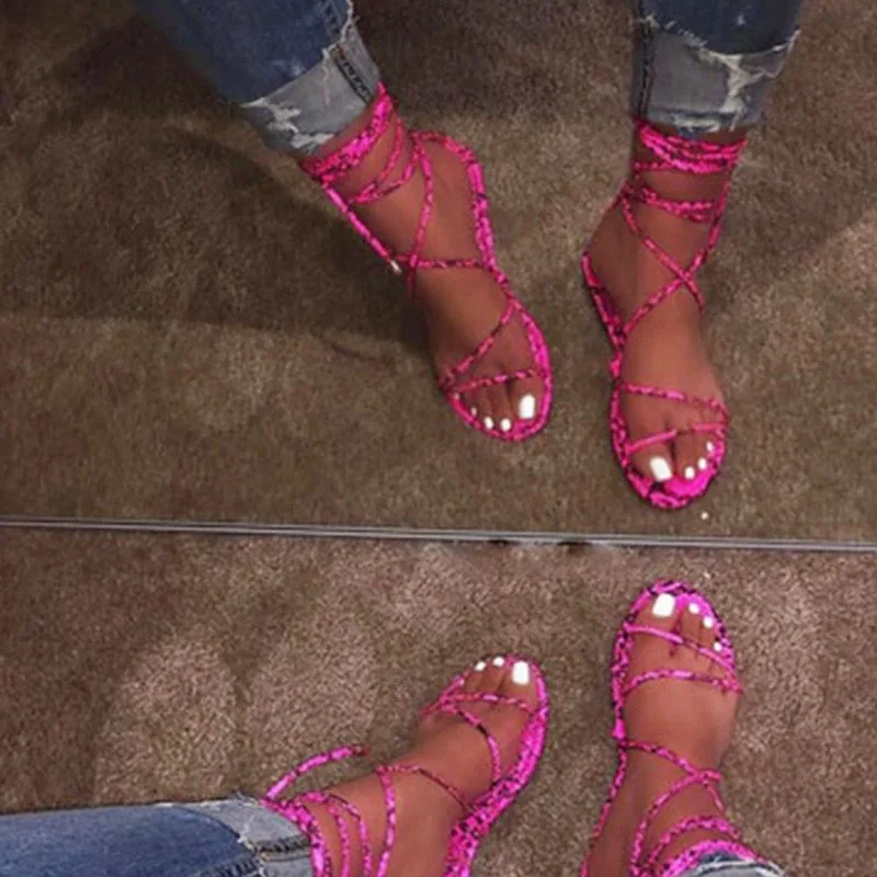 Big size 2020 summer new Europe and America flat bottom fashion slippers and sandals women
Big size 2020 summer new Europe and America flat bottom fashion slippers and sandals women