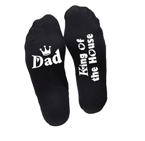MOM queen of house Custom casual English letter socks for men and women, Custom color
MOM queen of house Custom casual English letter socks for men and women, Custom color