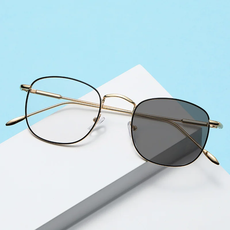 Eye Wear Manufacturers Fashion Creative Anti Blue Light Glasses Photochromic Glasses Blocking Blue Light Lunettes Photochromic
Eye Wear Manufacturers Fashion Creative Anti Blue Light Glasses Photochromic Glasses Blocking Blue Light Lunettes Photochromic
