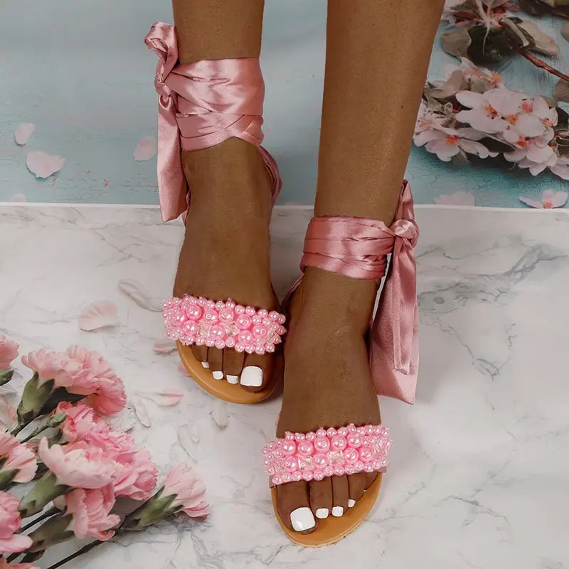 The new summer shiny diamond lash up and tie up lady's flat slippers, Black,white,pink,red
The new summer shiny diamond lash up and tie up lady's flat slippers, Black,white,pink,red