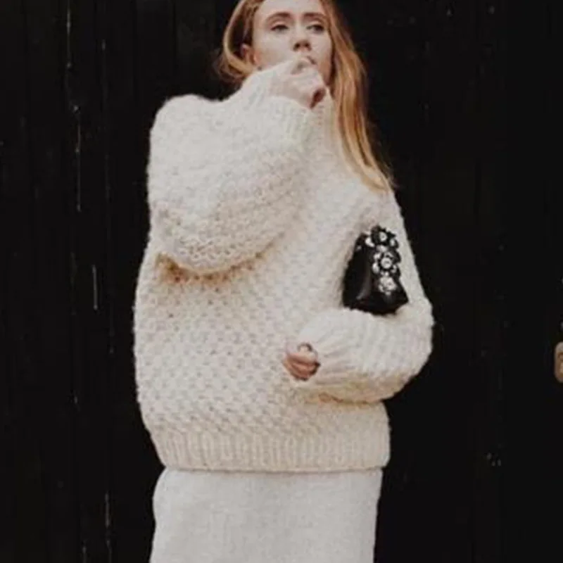 2021factory customized Handmade loose pullover winter thick turtleneck knit sweater women
2021factory customized Handmade loose pullover winter thick turtleneck knit sweater women