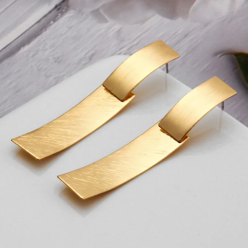 Hesiod Fashion Simple Polishing Statement Retro Metal Geometric Matte Gold Earrings
Hesiod Fashion Simple Polishing Statement Retro Metal Geometric Matte Gold Earrings