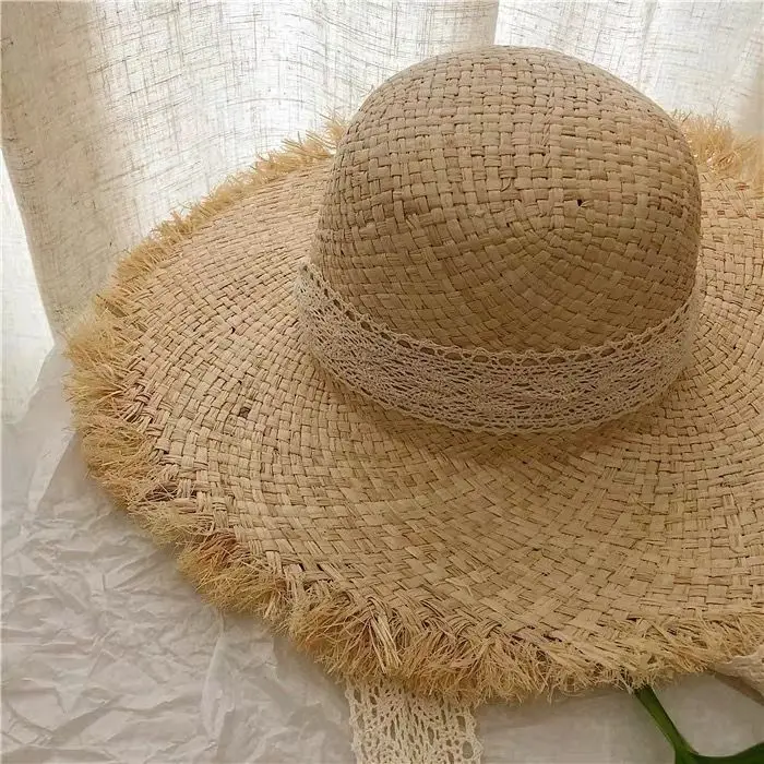 2020 spring and summer new color-contrast small square bag shoulder messenger straw bag, Black
2020 spring and summer new color-contrast small square bag shoulder messenger straw bag, Black