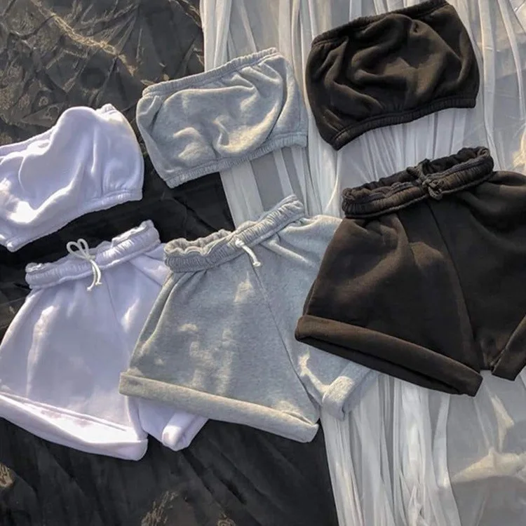 RUIYI Sexy breast wrap short sets womans clothing 2 piece two piece set Women trendy crop top and pants solid two piece set
RUIYI Sexy breast wrap short sets womans clothing 2 piece two piece set Women trendy crop top and pants solid two piece set