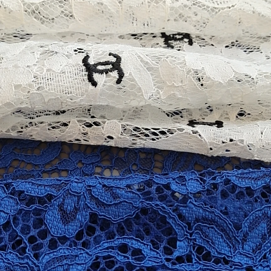 100%polyester knitted frivolous lace wedding lace fabric white fabric lace with sequins bridal fabric
100%polyester knitted frivolous lace wedding lace fabric white fabric lace with sequins bridal fabric