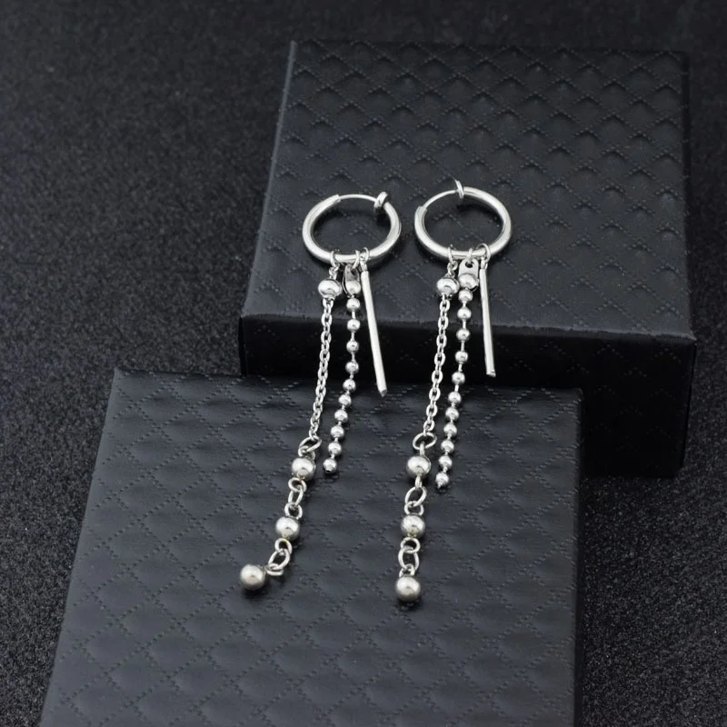 Punk Jewelry Accessories Single Stainless Steel Earrings 2020 Korea New Unisex Long Round Bead Chain Earrings Fashion Boys Girls
Punk Jewelry Accessories Single Stainless Steel Earrings 2020 Korea New Unisex Long Round Bead Chain Earrings Fashion Boys Girls