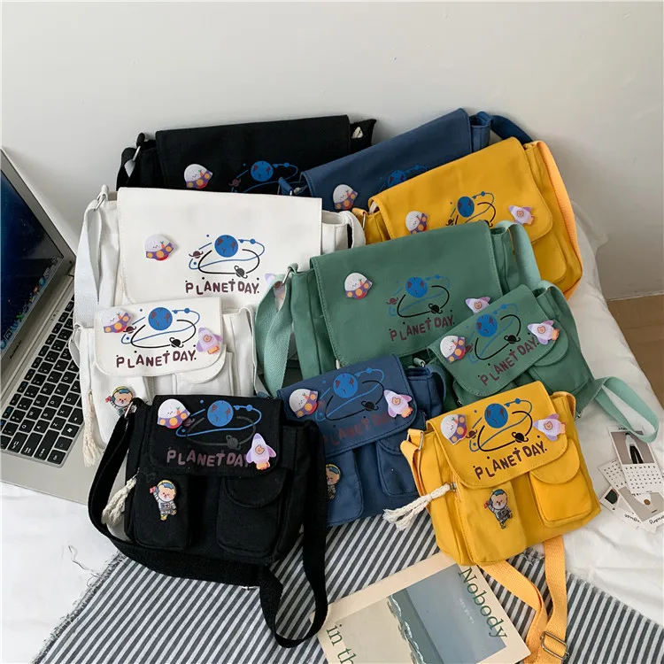 Fashion Cheap Crossbody Messenger Bag Large Size Unique Messenger Bag Top Quality In Stock, Black, white, blue, green, yellow
Fashion Cheap Crossbody Messenger Bag Large Size Unique Messenger Bag Top Quality In Stock, Black, white, blue, green, yellow