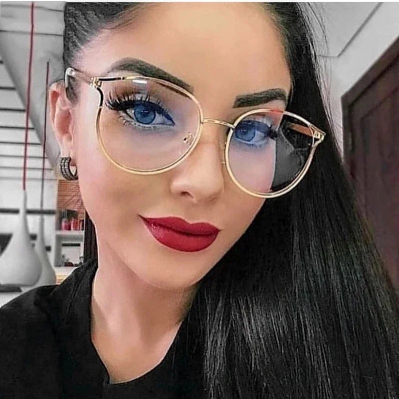 1817 High Quality Metal Frame Clear Lens Cat Eye Mirror Sunglasses For Men And Women 2021, As picture
1817 High Quality Metal Frame Clear Lens Cat Eye Mirror Sunglasses For Men And Women 2021, As picture