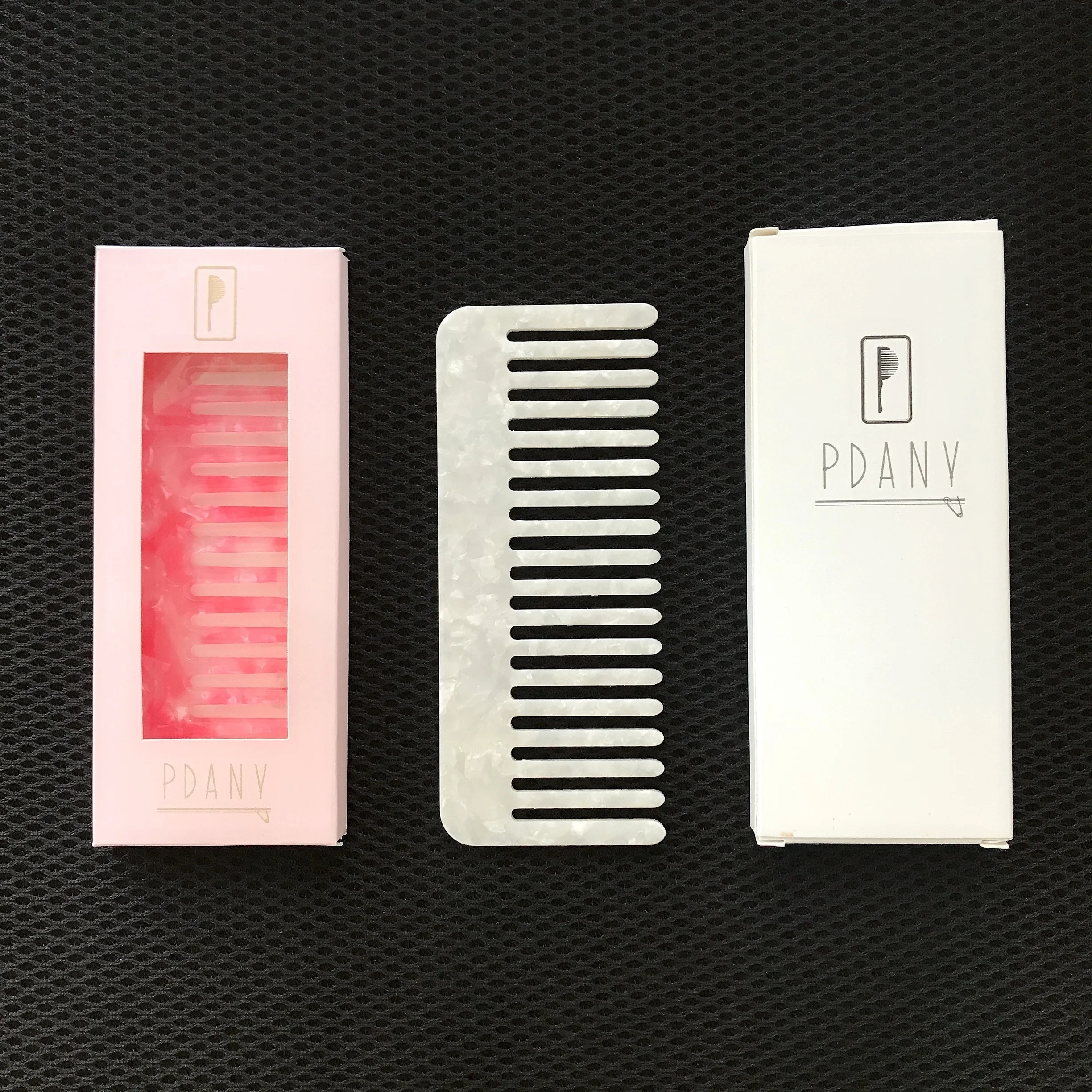 Hot Sale Ivory color Straighten Comb Cellulose Acetate Comb No Handle Wide tooth combs, Customized color
Hot Sale Ivory color Straighten Comb Cellulose Acetate Comb No Handle Wide tooth combs, Customized color