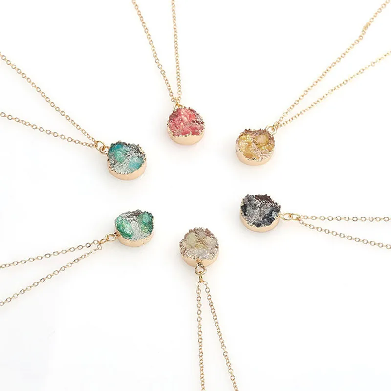Wholesale Valentine's Day Fashion Multicolor Resin Crystal Cluster Pendant Necklace For Women
Wholesale Valentine's Day Fashion Multicolor Resin Crystal Cluster Pendant Necklace For Women