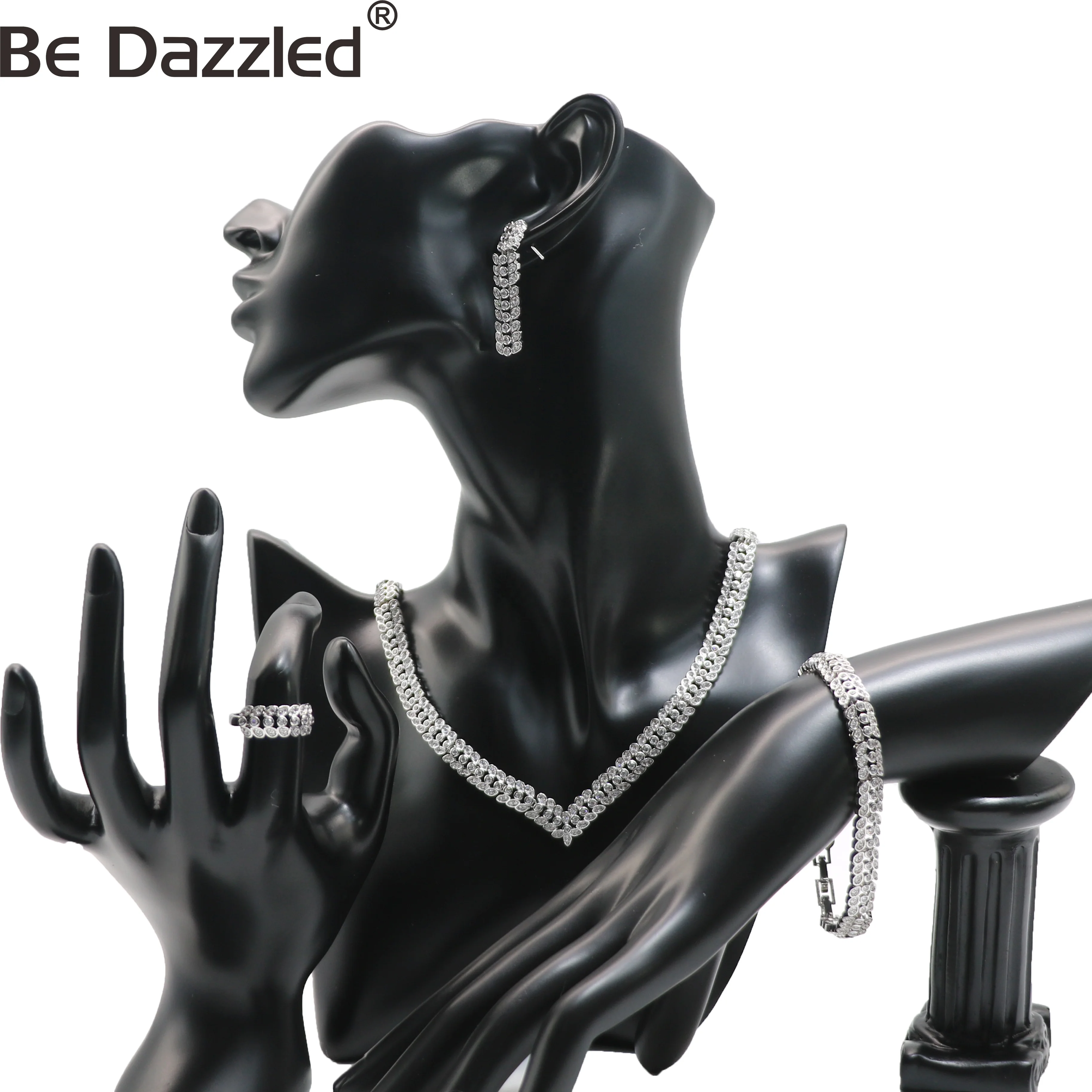4 Piece Fashion Jewelry Sets Luxury African Saudi Simplicity Rhodium Plated Dubai Zircon Wedding Gift Bridal Women Jewelry Set
4 Piece Fashion Jewelry Sets Luxury African Saudi Simplicity Rhodium Plated Dubai Zircon Wedding Gift Bridal Women Jewelry Set