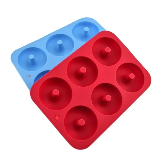 Silicone Doughnut Cake Mold Creative Six-way Doughnut Cake Mold High Temperature Kitchen Baking Utensils
Silicone Doughnut Cake Mold Creative Six-way Doughnut Cake Mold High Temperature Kitchen Baking Utensils