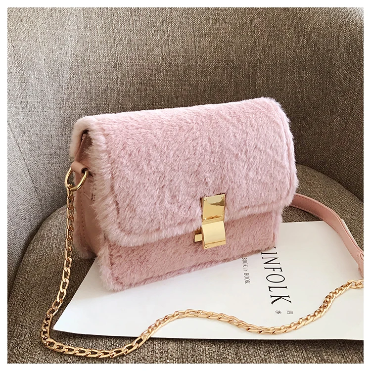 New Design Luxury Winter Plush Crossbody Bag Real Rabbit Fur Female bag Lady Shoulder Bag, Black,pink,white,brown,oem
New Design Luxury Winter Plush Crossbody Bag Real Rabbit Fur Female bag Lady Shoulder Bag, Black,pink,white,brown,oem