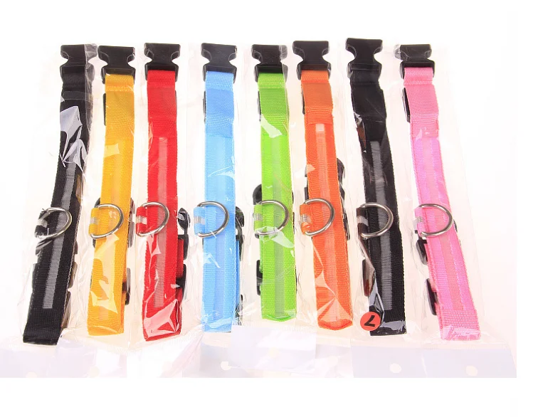 Luminous Pet Collar LED Cat Collar Optical Fiber Dog Pulling Rope Nylon Woven Rope Pet Supplies
Luminous Pet Collar LED Cat Collar Optical Fiber Dog Pulling Rope Nylon Woven Rope Pet Supplies