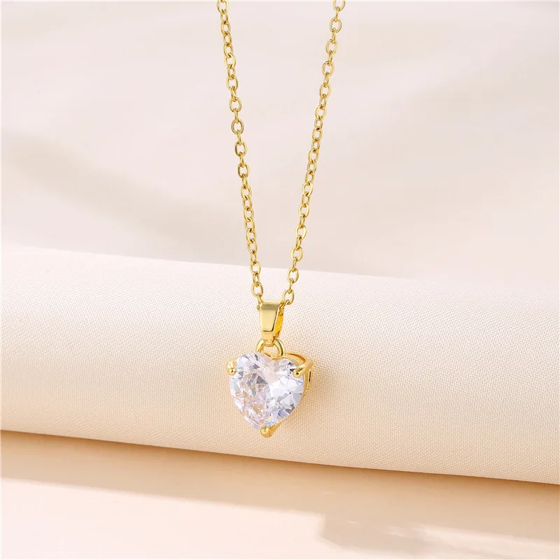 Valentines' Day Gift Gold Plated Crystal Love Heart Pendant Necklace Stainless Steel Rhinestone Heart Necklace
Valentines' Day Gift Gold Plated Crystal Love Heart Pendant Necklace Stainless Steel Rhinestone Heart Necklace