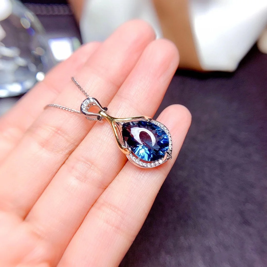 Luxury Blue Crystal Zircon Water Drop Pendant Necklace Elegant Exquisite Jewelry For Women Wedding Party High Grade Accessories, Picture shows
Luxury Blue Crystal Zircon Water Drop Pendant Necklace Elegant Exquisite Jewelry For Women Wedding Party High Grade Accessories, Picture shows