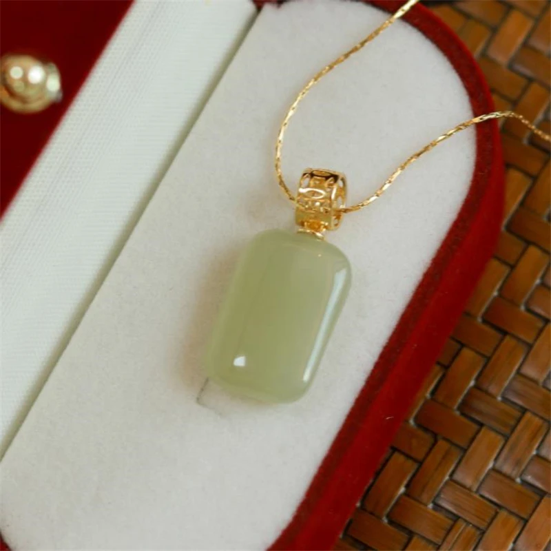 

collar de hot sale simple jade necklace for women pendant light luxury niche new clavicle chain choker gold plated necklaces