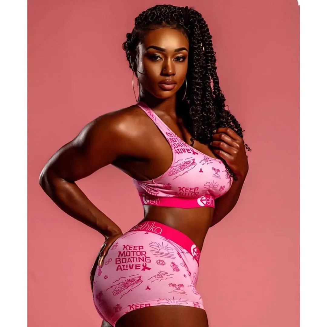 Women Designer 6335 Shark Sportswear Quick Dry shorts Set Clothing Bra+Shorts Tracksuit women two Piece shorts set trackset
Women Designer 6335 Shark Sportswear Quick Dry shorts Set Clothing Bra+Shorts Tracksuit women two Piece shorts set trackset
