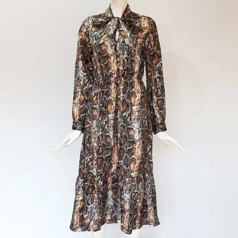 2020 New Arrival spring autumn bowknot collar long sleeve print high waist chiffon split women ladies casual dresses
2020 New Arrival spring autumn bowknot collar long sleeve print high waist chiffon split women ladies casual dresses
