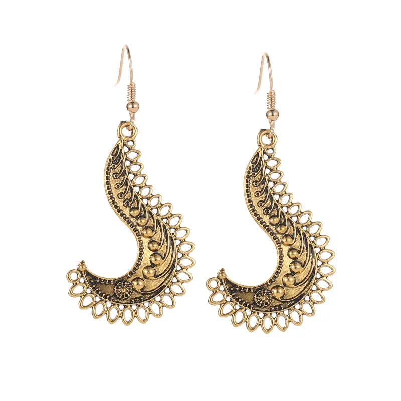 Ethnic style hollow hook Harajuku style vintage carved earrings Court elegant ladies earrings
Ethnic style hollow hook Harajuku style vintage carved earrings Court elegant ladies earrings