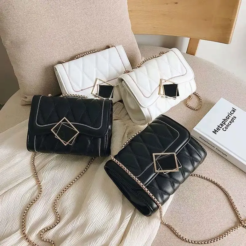 Trendy Women Fashion Small PU Leather Rhomboids Handbags Casual Shoulder Sling Chain Bags for Girl 
Trendy Women Fashion Small PU Leather Rhomboids Handbags Casual Shoulder Sling Chain Bags for Girl