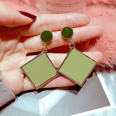 2020 new irregular stud fashion personality earrings geometric drop retro earrings, As pic
2020 new irregular stud fashion personality earrings geometric drop retro earrings, As pic