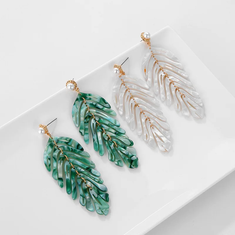 2019 new long dangle resin green leaves earrings party jewelry accessories handmade fashion acrylic earrings for women, Green,silver
2019 new long dangle resin green leaves earrings party jewelry accessories handmade fashion acrylic earrings for women, Green,silver