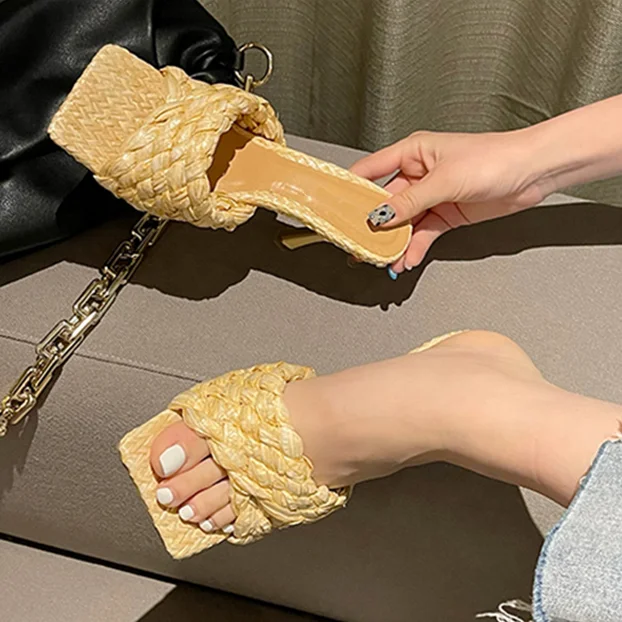 Street Wear Fashion Slip On Shoes Women High Heels Braiding Square Toe Sandals Summer Outside Slipper, Black,white,yellow,pink,purple
Street Wear Fashion Slip On Shoes Women High Heels Braiding Square Toe Sandals Summer Outside Slipper, Black,white,yellow,pink,purple
