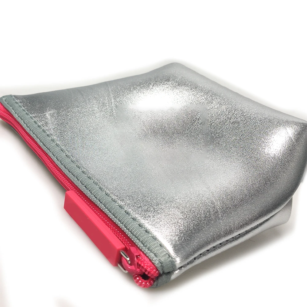 wholesale custom sublimation neoprene cosmetic makeup pouch bag with zipper make up bag
wholesale custom sublimation neoprene cosmetic makeup pouch bag with zipper make up bag