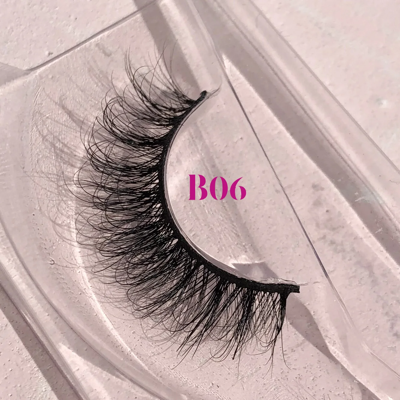 iShero eyelash box packaging custom for daily makeup look 14mm 15mm 16mm short natural mink eyelashes, Black
iShero eyelash box packaging custom for daily makeup look 14mm 15mm 16mm short natural mink eyelashes, Black