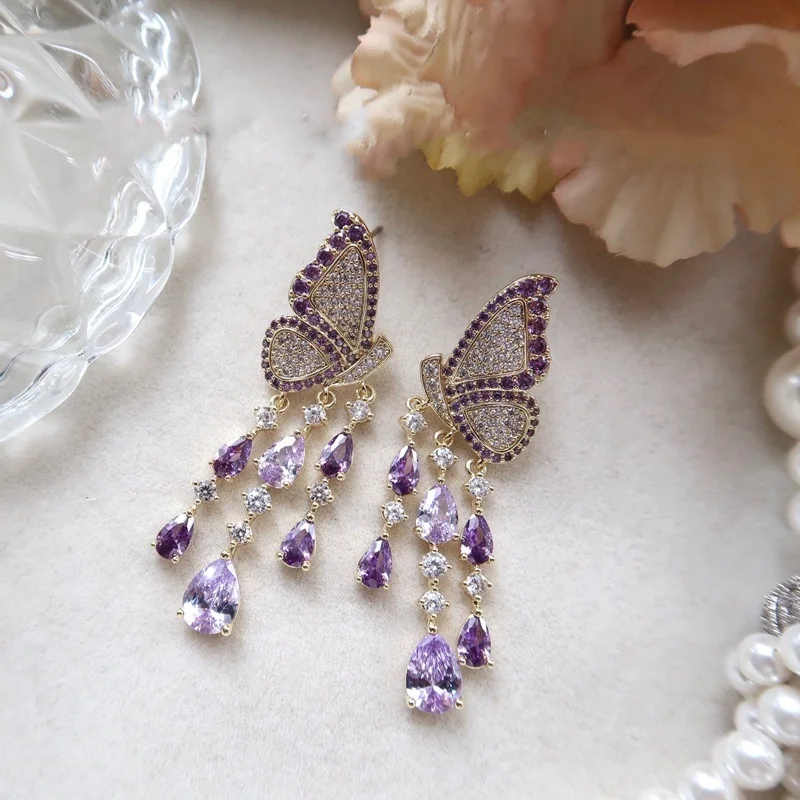 Fashion Luxury Purple Butterfly Tassel Dangle Earrings For Women Temperament Shiny Rhinestone Waterdrop Party Jewelry
Fashion Luxury Purple Butterfly Tassel Dangle Earrings For Women Temperament Shiny Rhinestone Waterdrop Party Jewelry