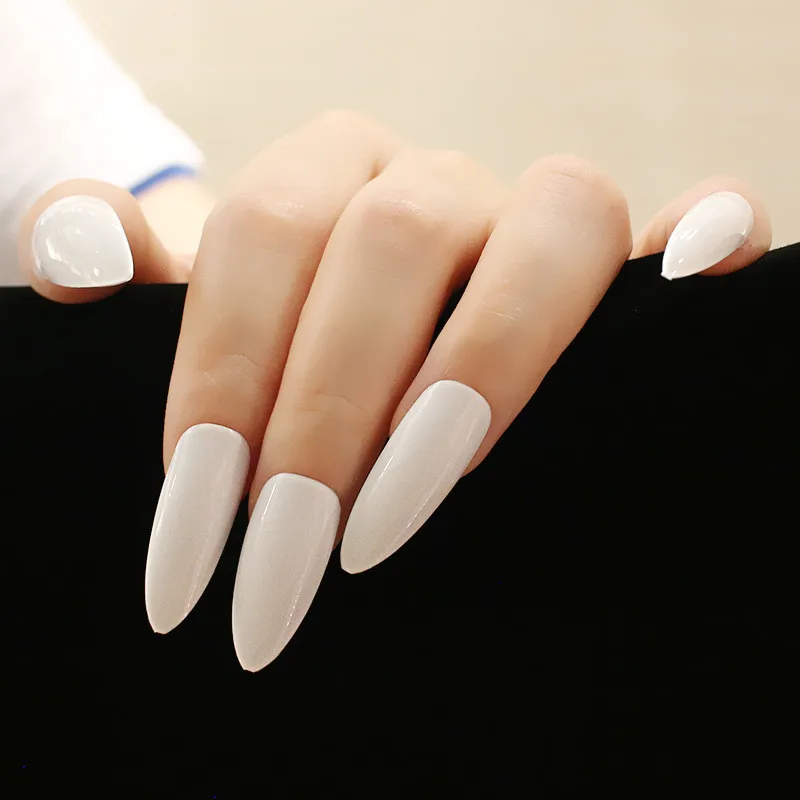 24 Pcs Different Size Long Press On False NailsFull Cover Cusp Nail Art Finger Nails With Glue, Black/white/red wine
24 Pcs Different Size Long Press On False NailsFull Cover Cusp Nail Art Finger Nails With Glue, Black/white/red wine