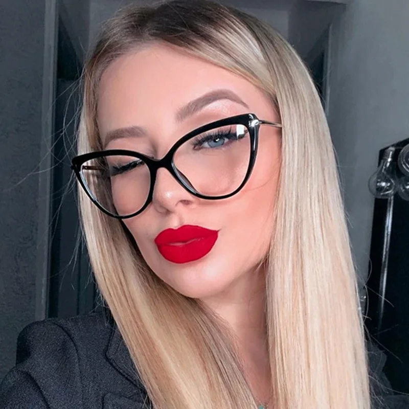 2020 hot sale wholesale transparent eye frame manufacture for women luxury optical frames
2020 hot sale wholesale transparent eye frame manufacture for women luxury optical frames