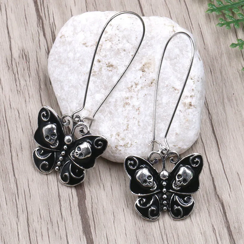 Fashionable Butterfly Earrings Made Of Zinc Alloy Trendy Skull Pendant Earrings Hot Selling Personality Jewelry, Picture shows
Fashionable Butterfly Earrings Made Of Zinc Alloy Trendy Skull Pendant Earrings Hot Selling Personality Jewelry, Picture shows
