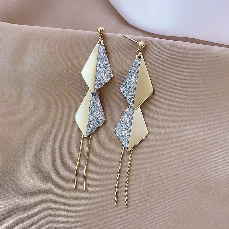 Personalized Gold Plated Hoop Stainless Steel Necklace Sets Geometric Dangle Green Square Crustal Rhinestone Earrings
Personalized Gold Plated Hoop Stainless Steel Necklace Sets Geometric Dangle Green Square Crustal Rhinestone Earrings