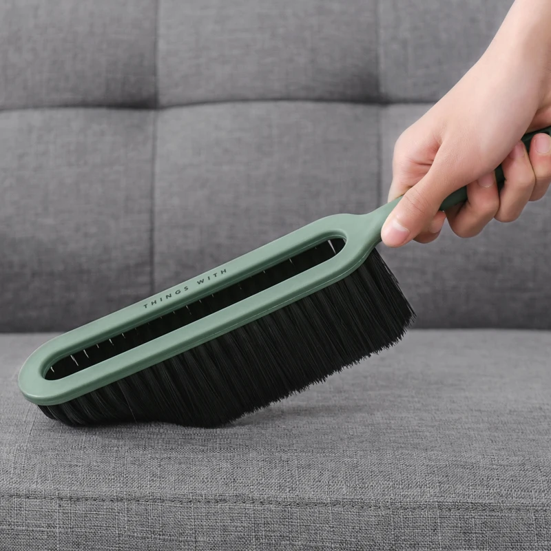 Bed Sheet Cleaning Brush Sofa Hair Removal Dust Brush Clothes Sticky Brush, White/green/blue
Bed Sheet Cleaning Brush Sofa Hair Removal Dust Brush Clothes Sticky Brush, White/green/blue