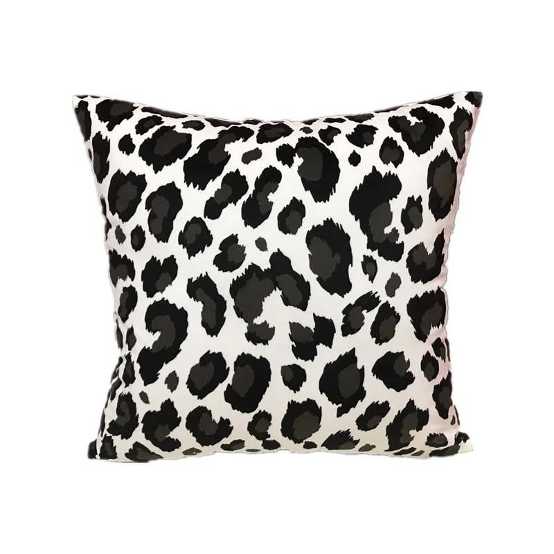 Leopard black and grey Animal pattern cushion Velvet Upholstery 50 * 50cm shell decorative pillow velvet
Leopard black and grey Animal pattern cushion Velvet Upholstery 50 * 50cm shell decorative pillow velvet