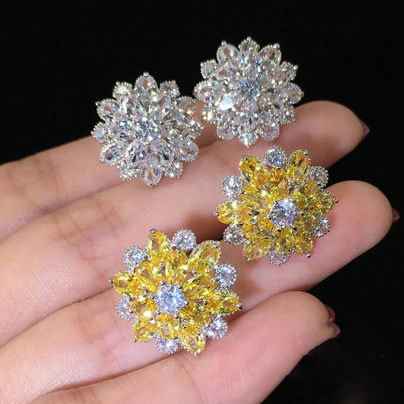 New 2021 Cute Big Zirconia silver Stud Earrings Fashionable Flower Earring for Women Jewelry Gift, As the picture show
New 2021 Cute Big Zirconia silver Stud Earrings Fashionable Flower Earring for Women Jewelry Gift, As the picture show