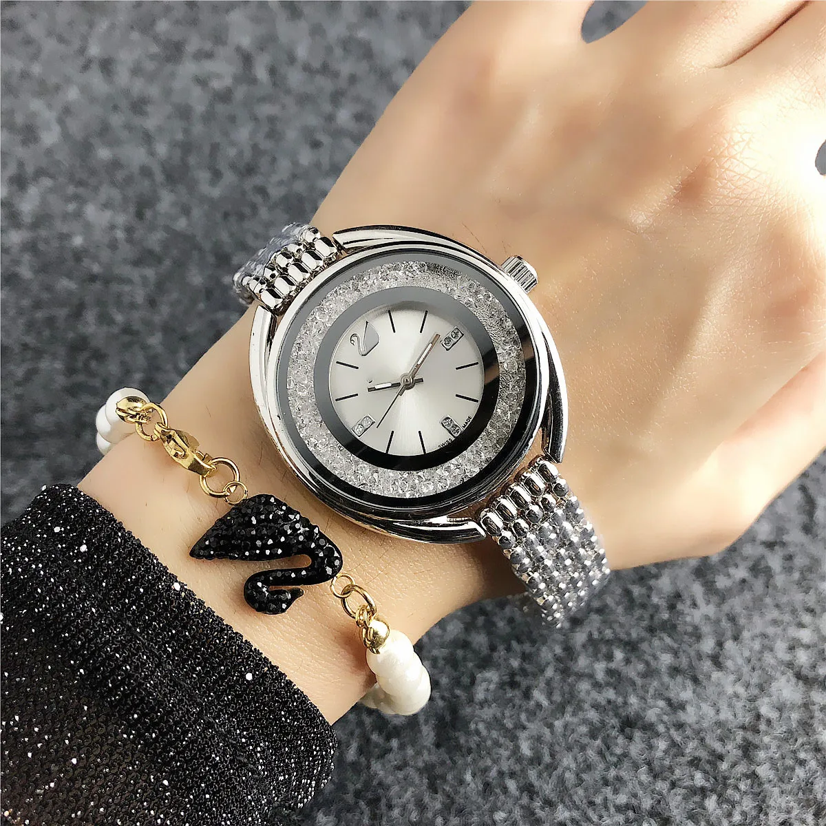 top brand luxury diamod style stainless steel band luminous mens wrist watch watches men wrist luxury, Customized colors
top brand luxury diamod style stainless steel band luminous mens wrist watch watches men wrist luxury, Customized colors